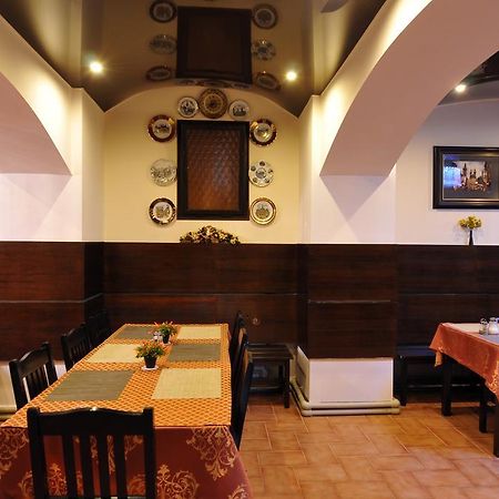 Hotel Wilhelm Praha Bagian luar foto