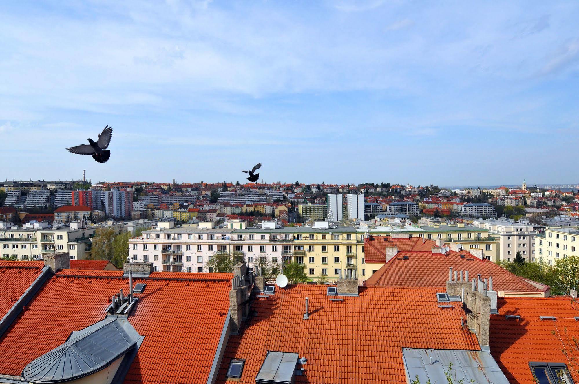 Hotel Wilhelm Praha Bagian luar foto